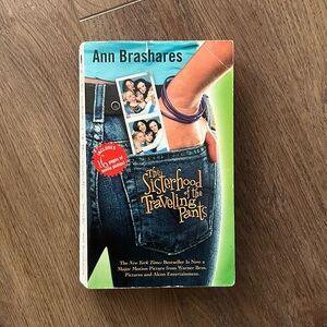 The Sisterhood of the Traveling Pants Book